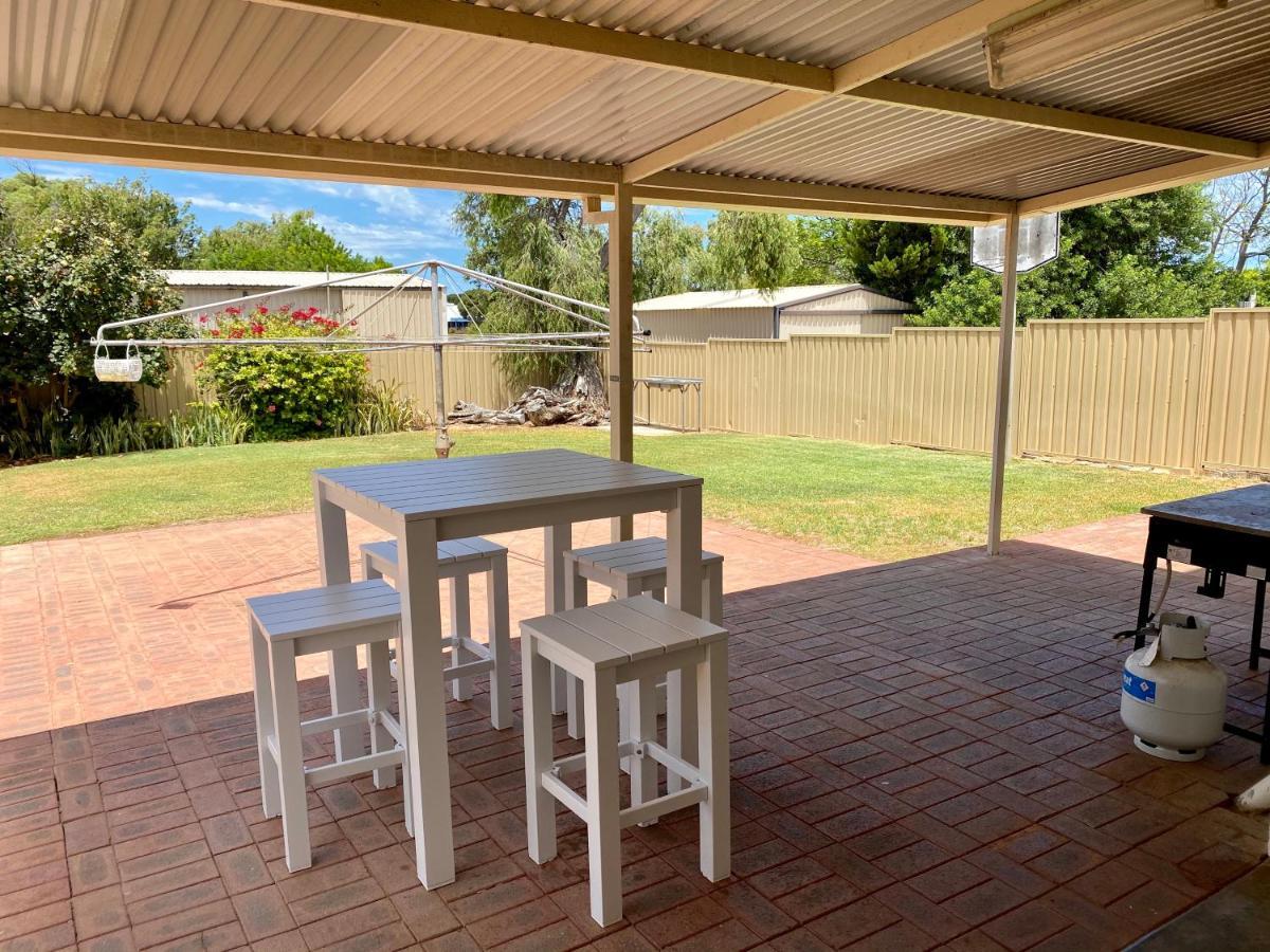 Central Views Jurien Bay Exterior photo